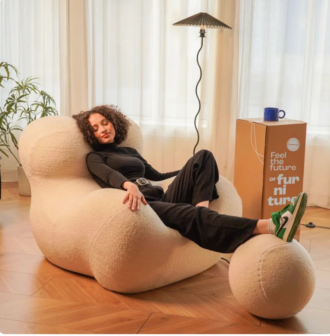 The Modern Lounger