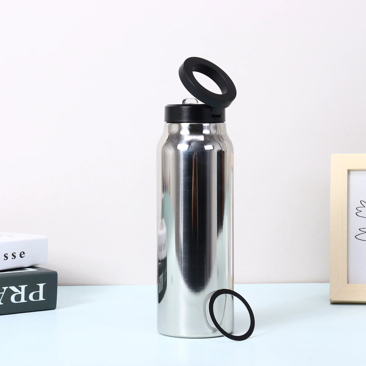 New magnetic insulated cup