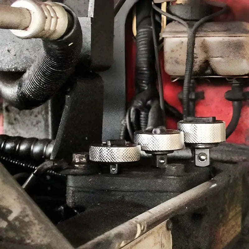 Thumb Ratchet Wrench