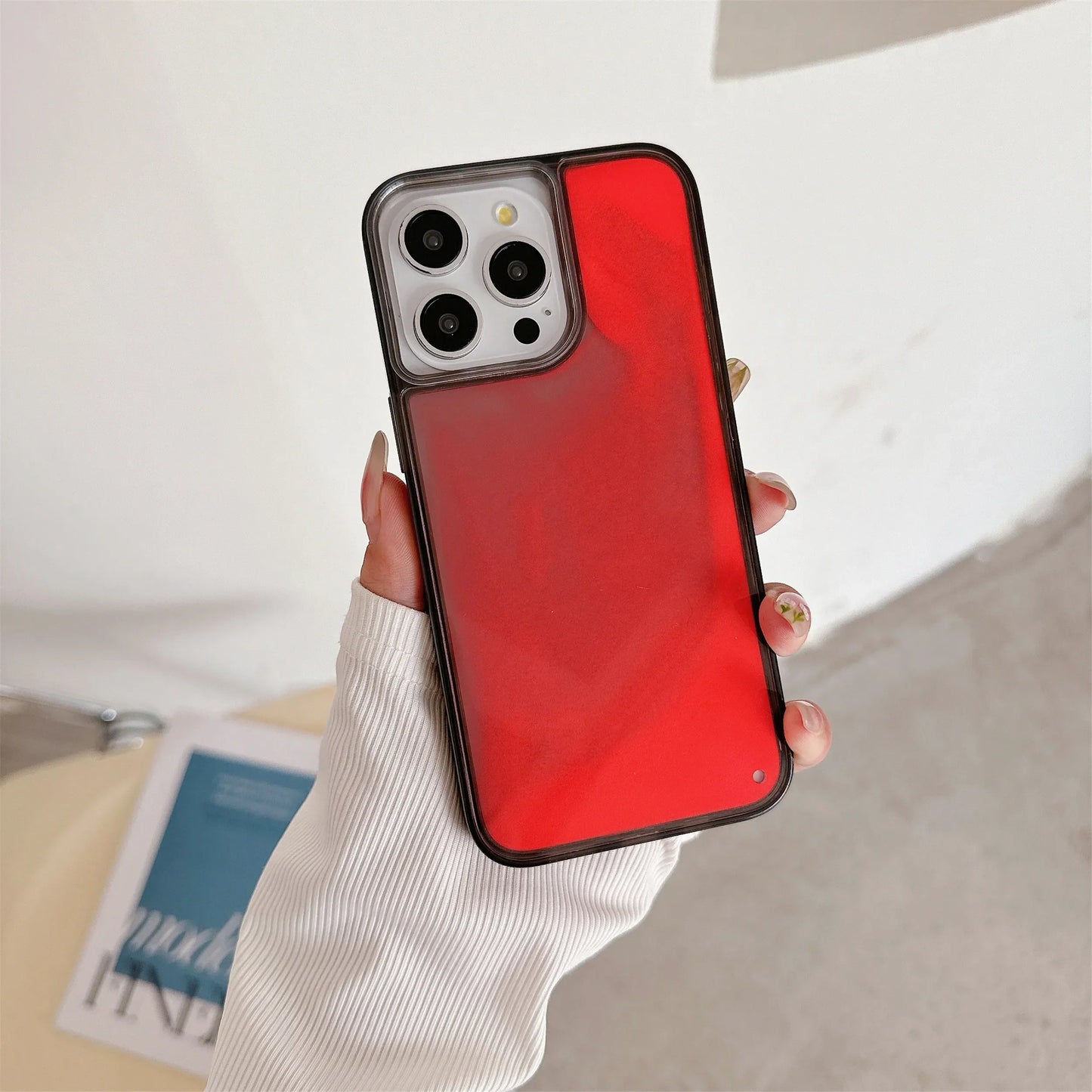 GlaveCase - The Luminous iPhone Case