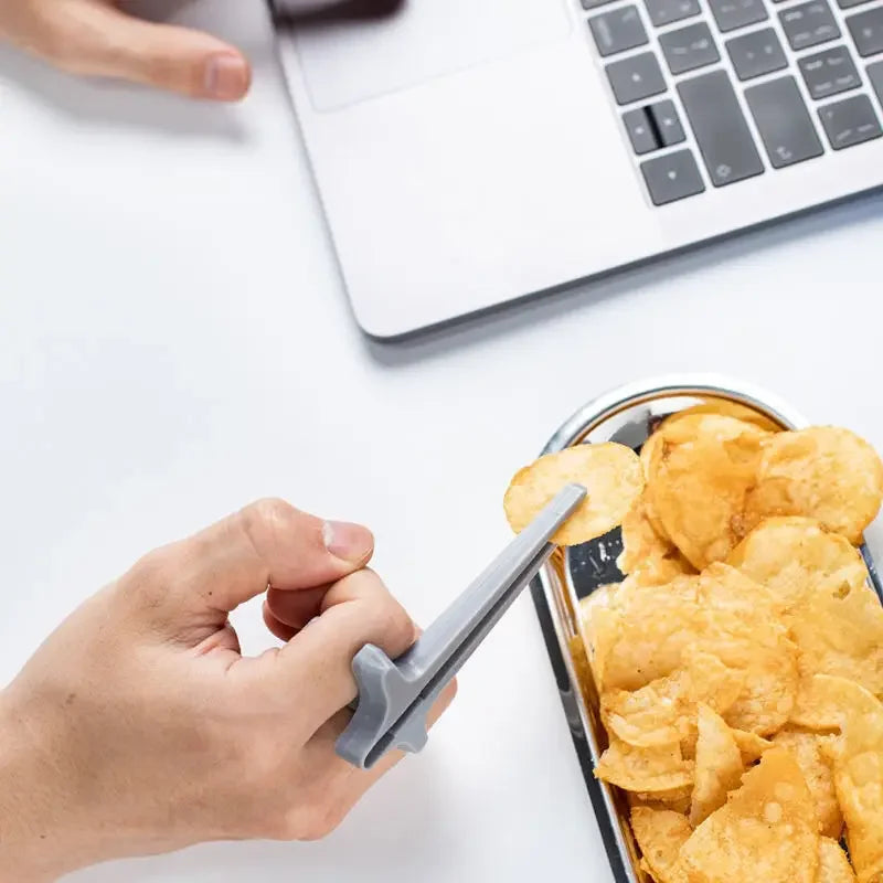 Finger Chopsticks