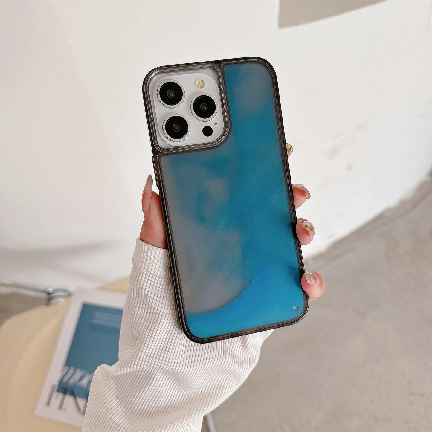 GlaveCase - The Luminous iPhone Case