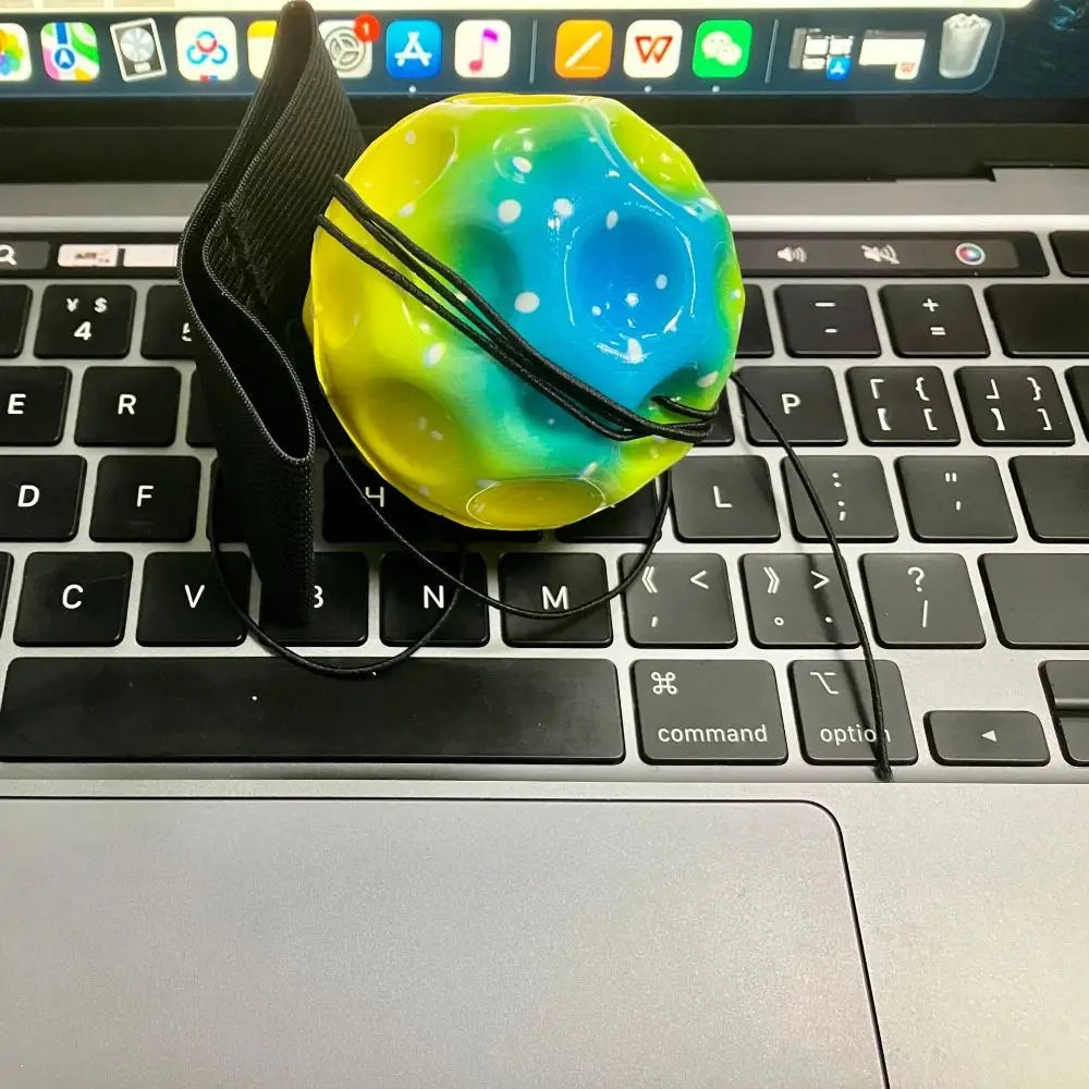 Super Bouncy Space Ball Toy