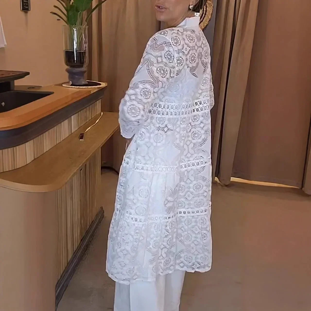 Women's Fashion Lapel Lace Long Shirt