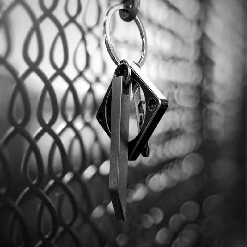 Heavy Duty EDC Keychain Prybar