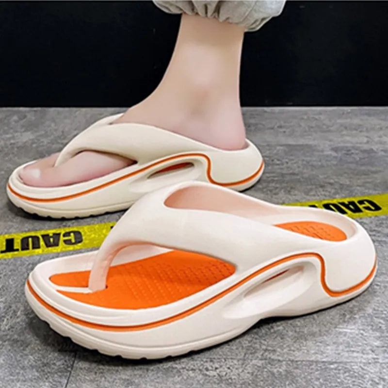 New Trendy Anti-Slip Slippers 1