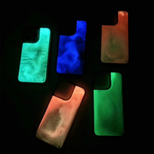 GlaveCase - The Luminous iPhone Case