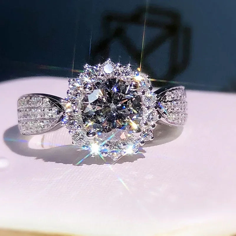 💍3 Carat Super Sparkling zircon Ring