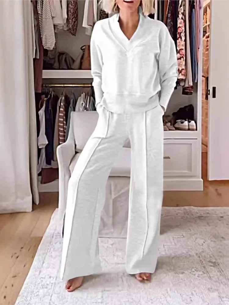 Women's Solid Color V-neck Top & Pants Two-piece Set