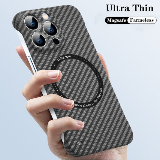 iPhone 12/13 Carbon Fiber Magnetic Case