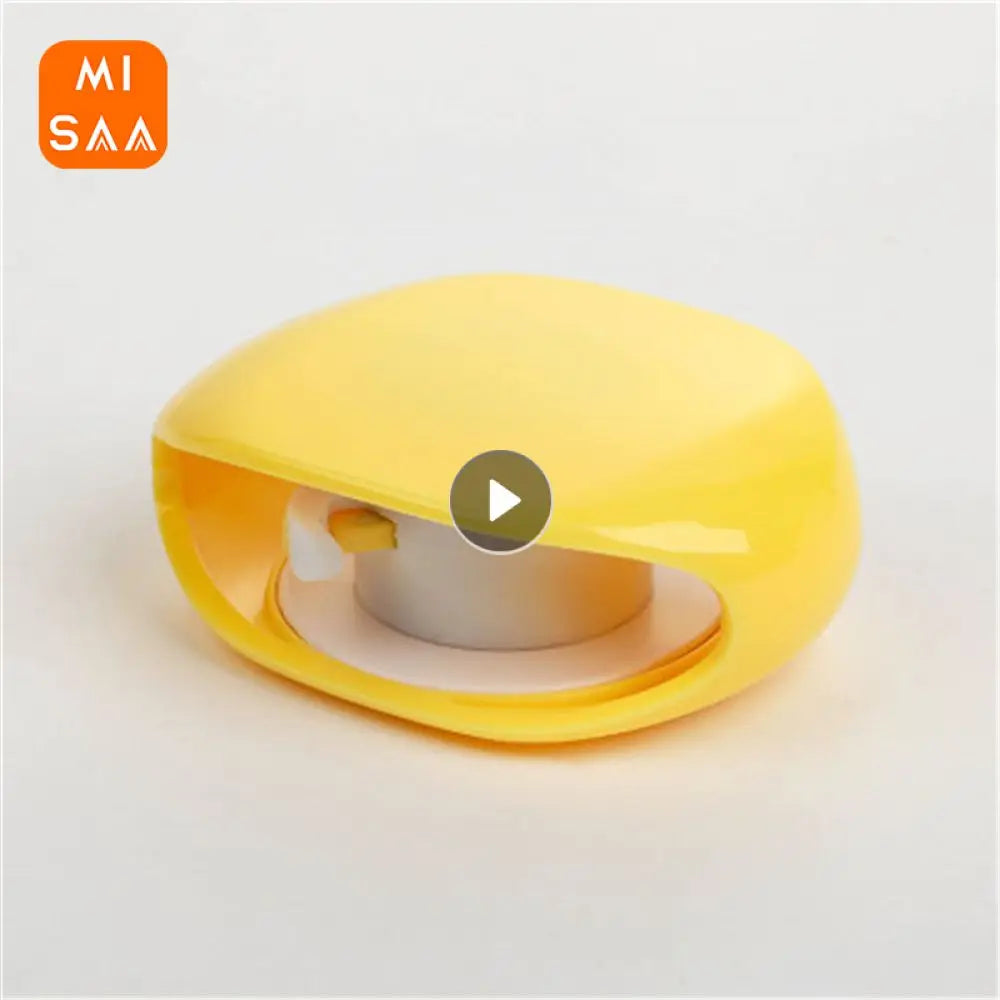 Automatic cord reel