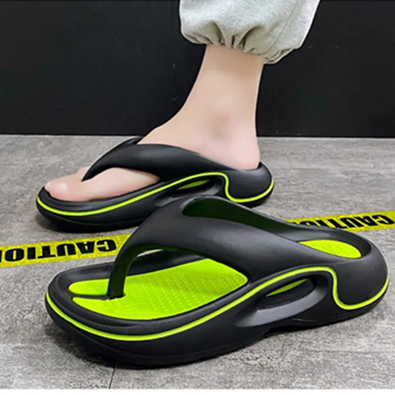 New Trendy Anti-Slip Slippers 1
