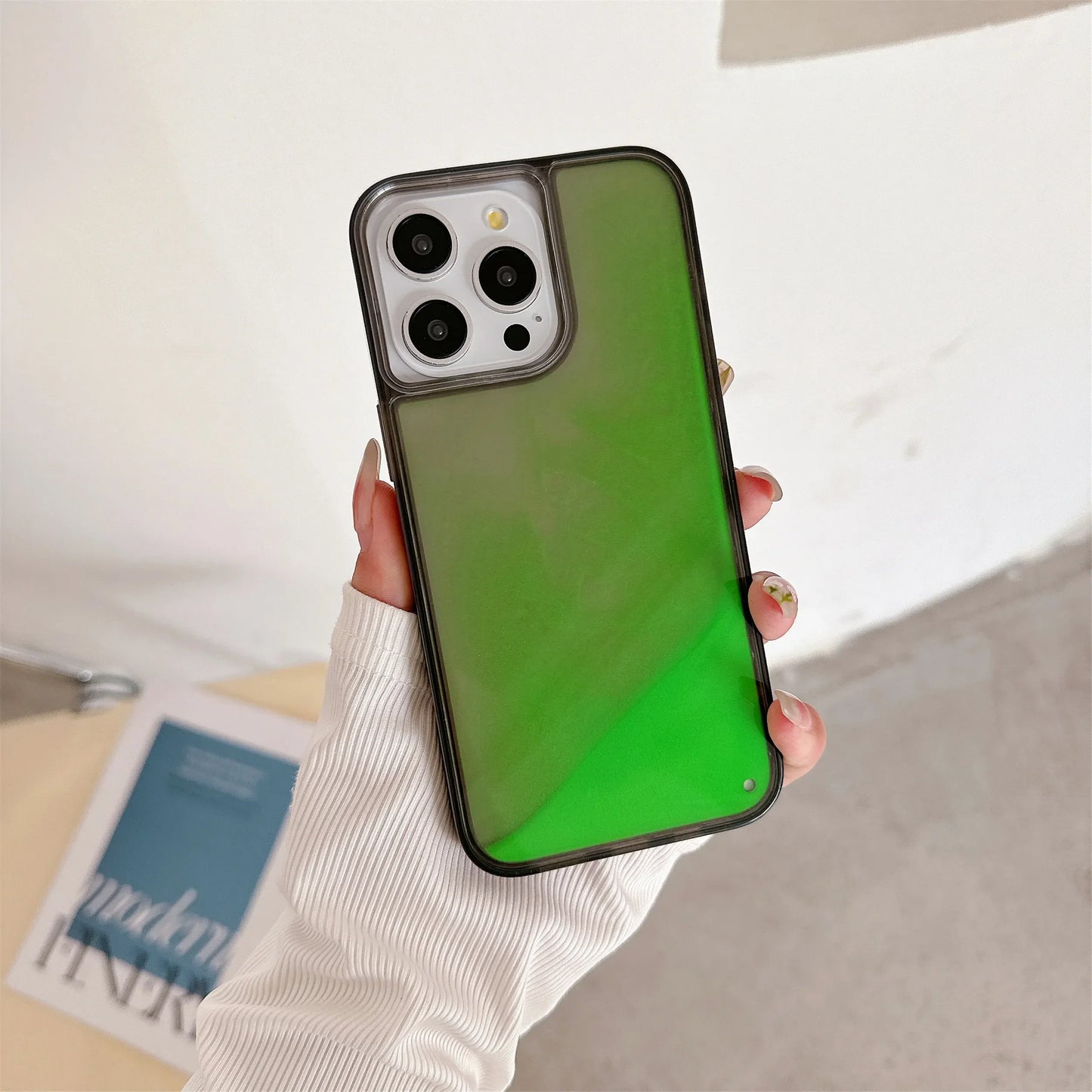 GlaveCase - The Luminous iPhone Case