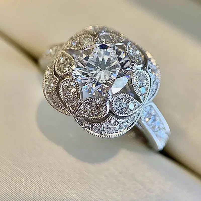 💍3 Carat Super Sparkling zircon Ring